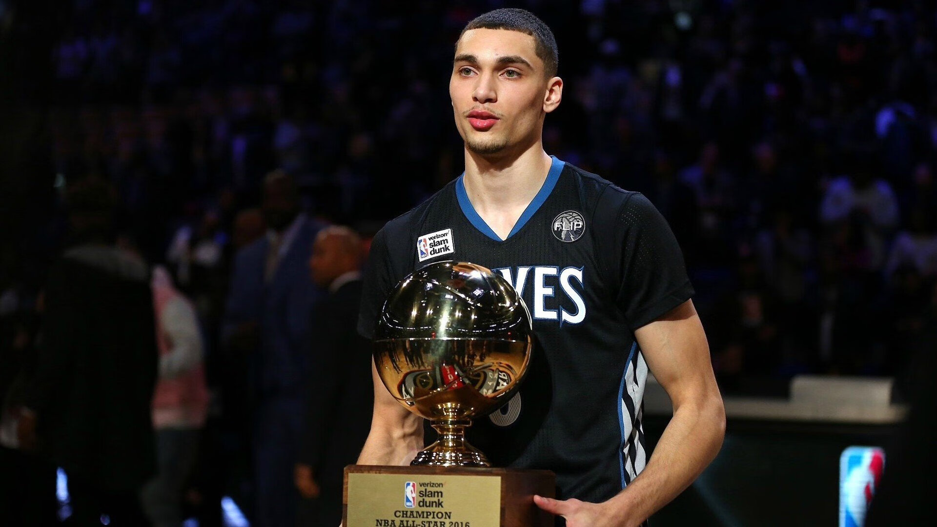 Martinez 防守硬度赢得教练赞赏，martin球员