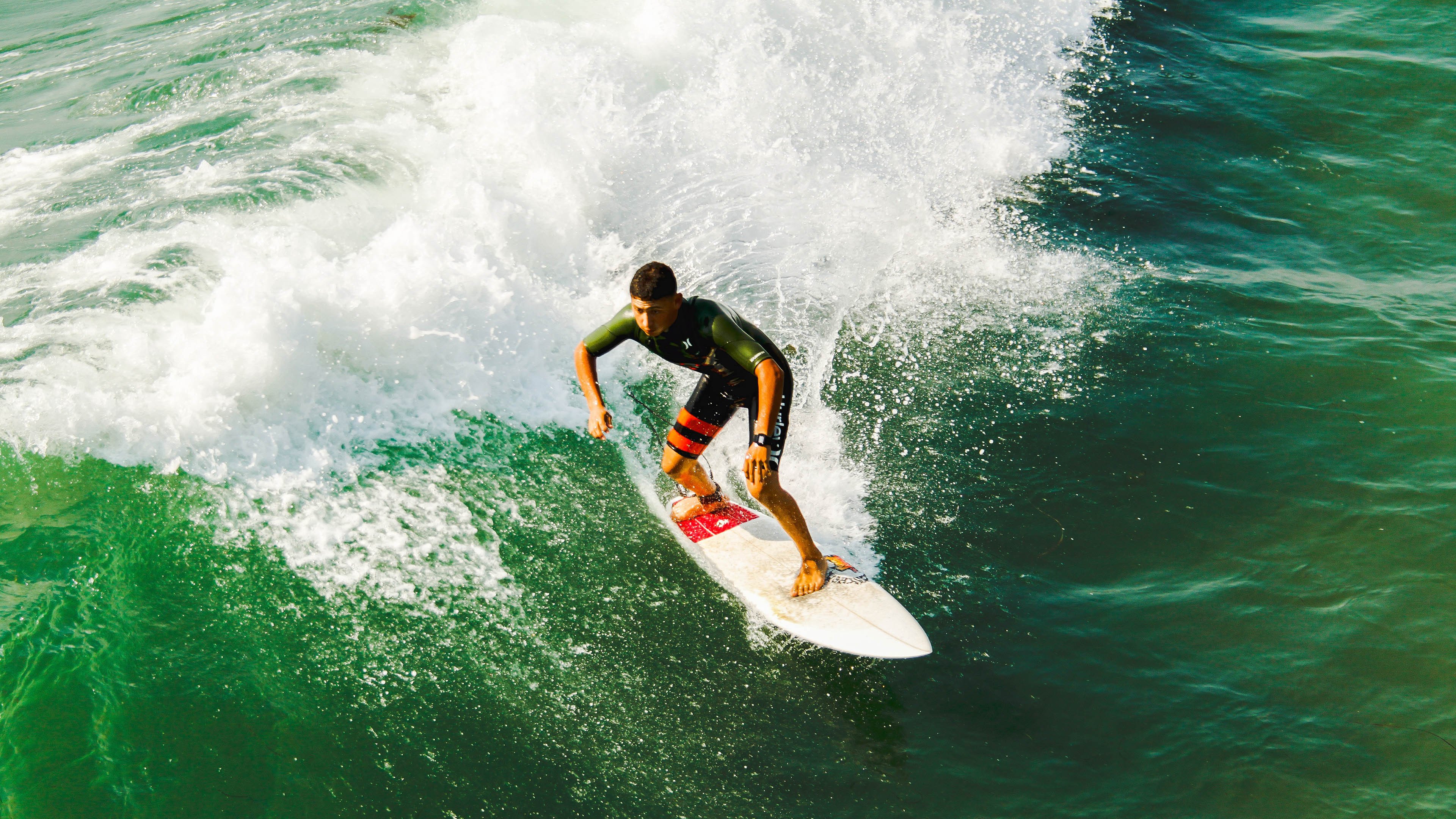 星空体育官方入口-中国足球国家队加强技术动作规范性训练，足球国家队训练时间安排